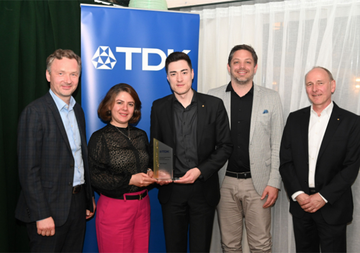 foto noticia AVNET Abacus obtiene el premio al mejor distribuidor europeo de TDK por segundo año consecutivo.